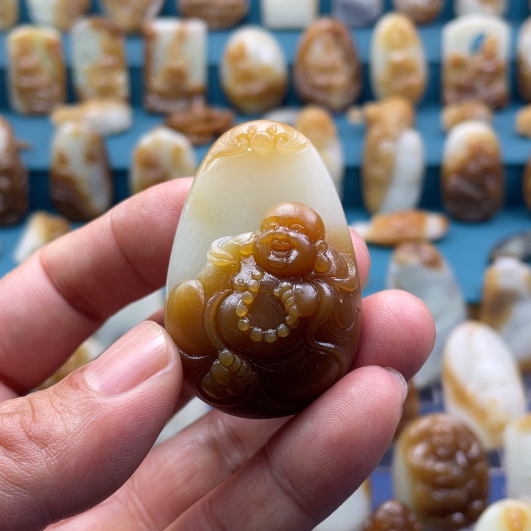 和田玉颈饰未镶嵌冰***雪