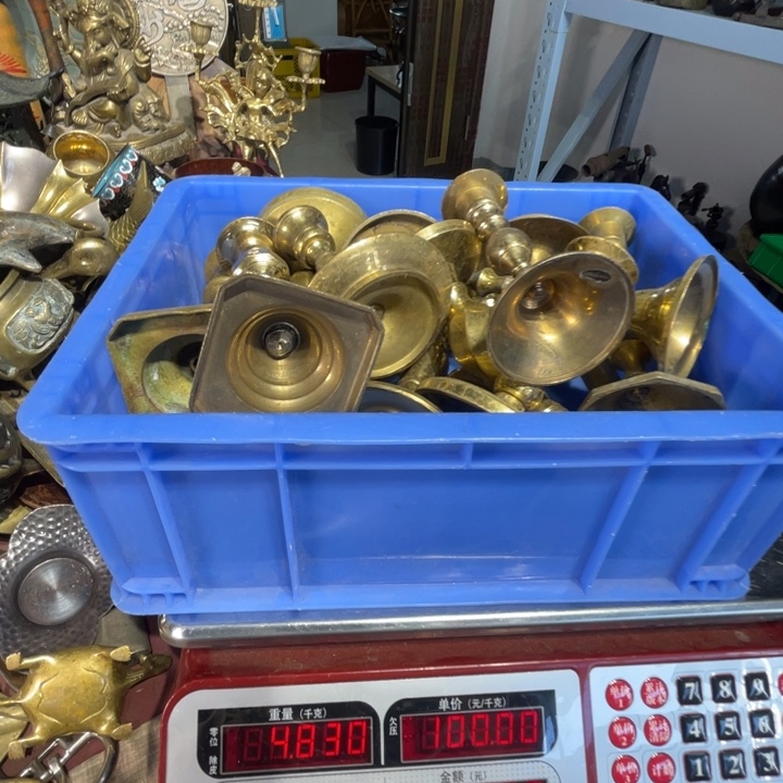 郑*东大阪回流铜器摆件480