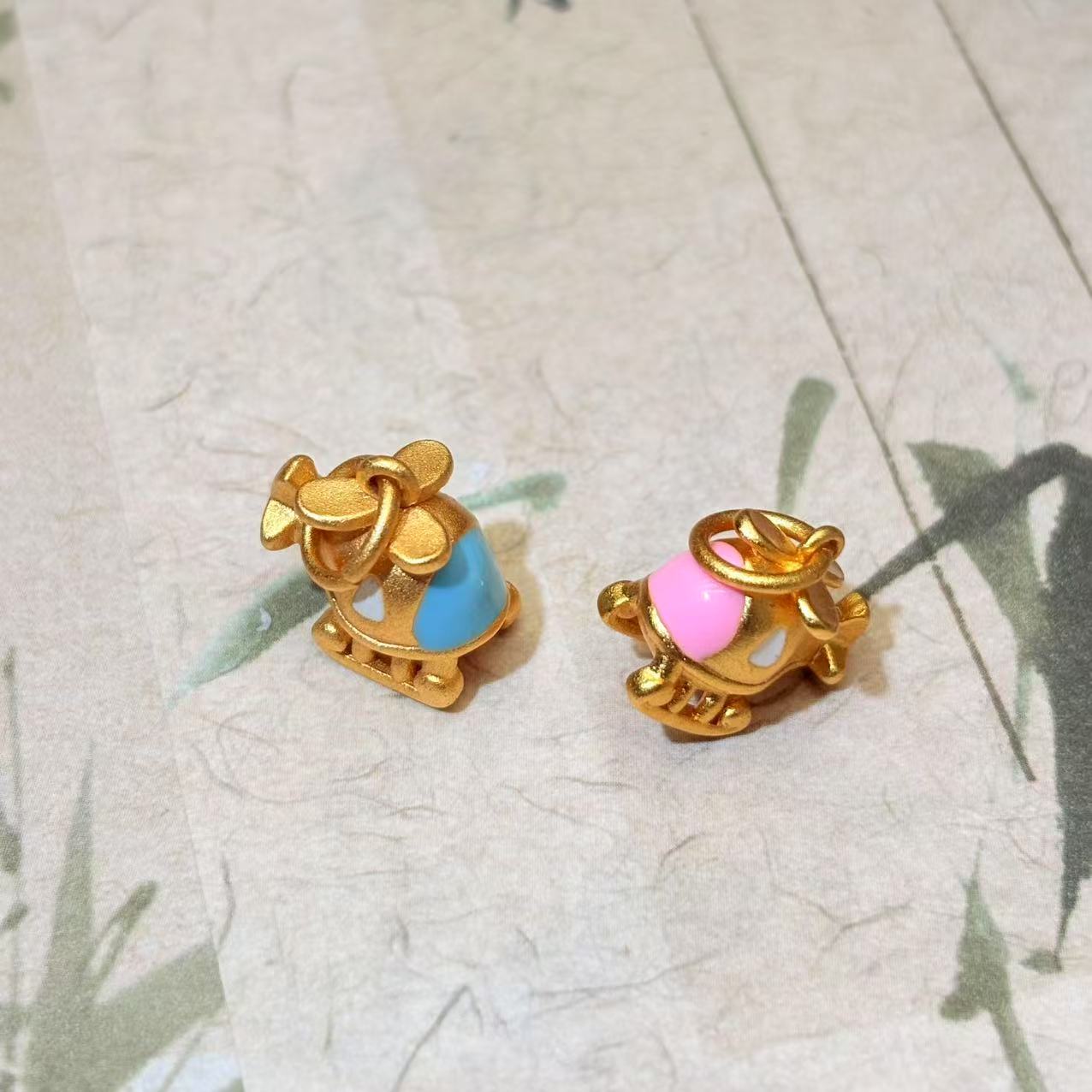 B221小飞机  配件 多样性发其一