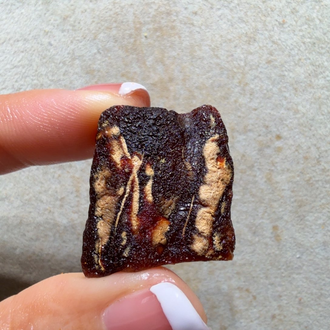 闲***鱼定制琥珀未镶嵌专拍