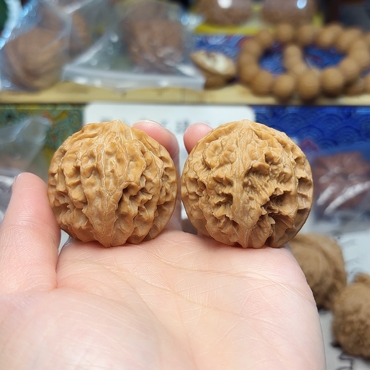 文玩核桃吊坠苹果园38