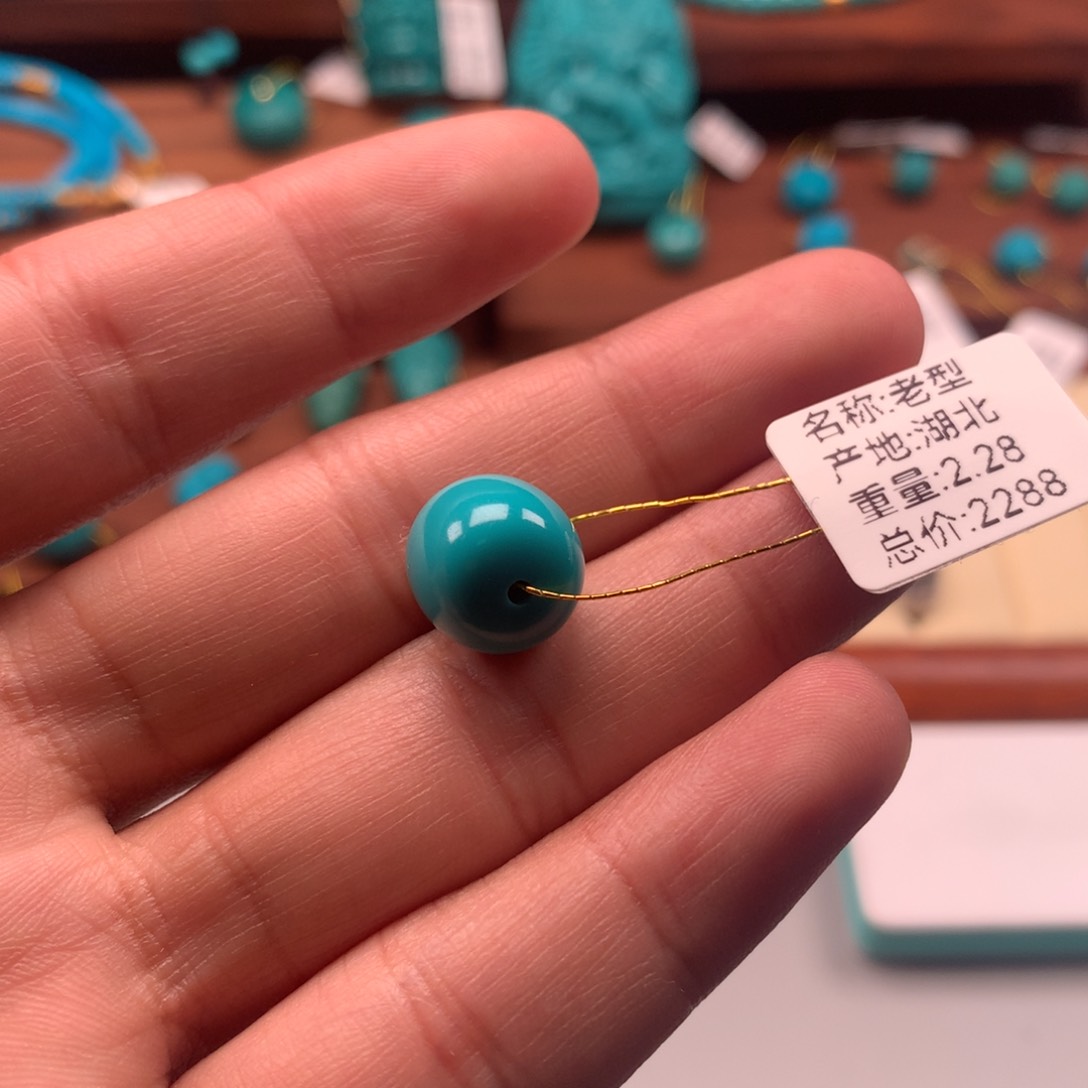 绿松石佩珠未镶嵌S****克A682