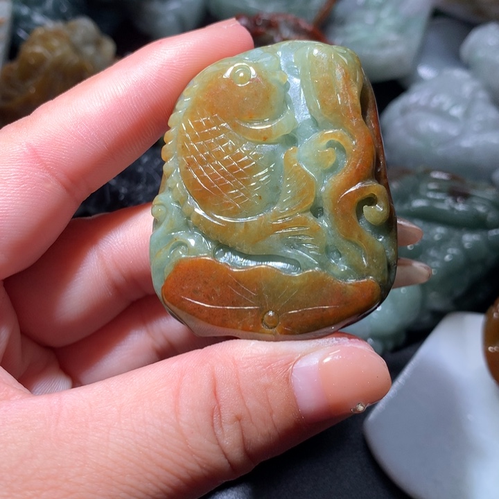 翡翠未镶嵌颈饰保真天然A货翡翠