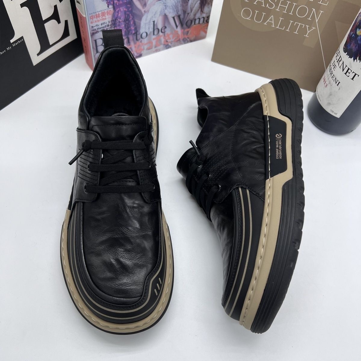 秋冬款男鞋新款2025冬季百搭厚底商务皮鞋男士潮流时尚运动休闲鞋