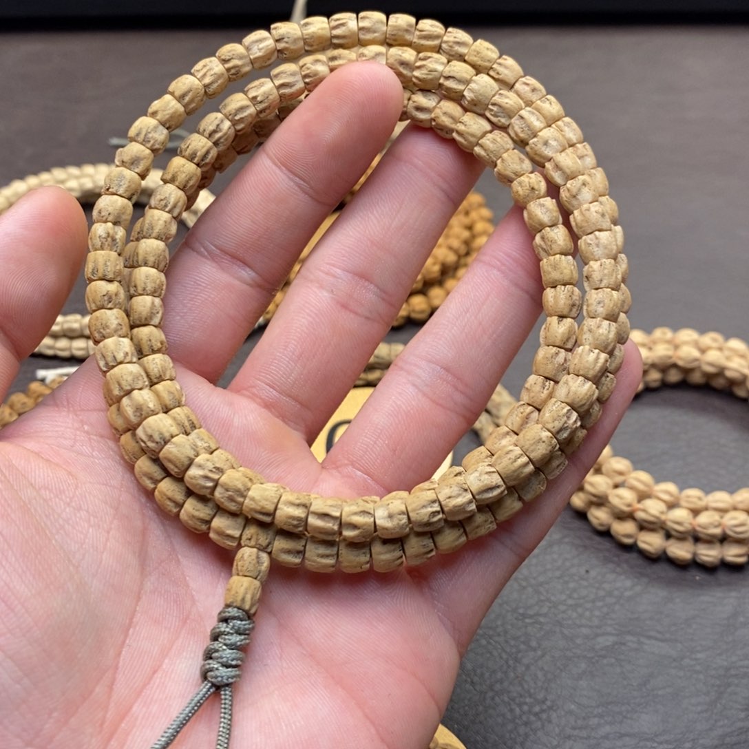 柏香籽/百香籽吊坠D*