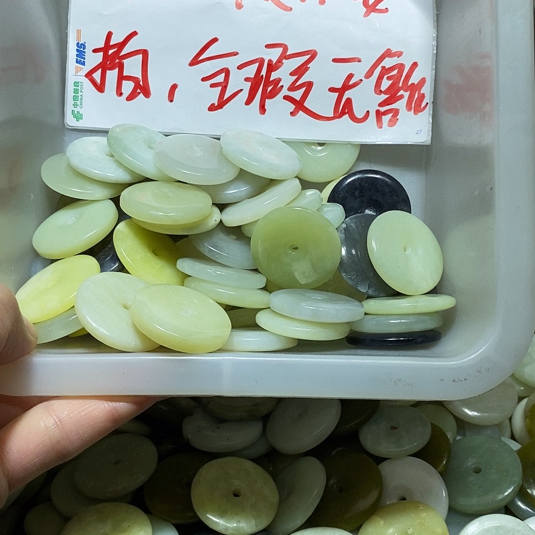 未镶嵌蛇纹石玉车挂63