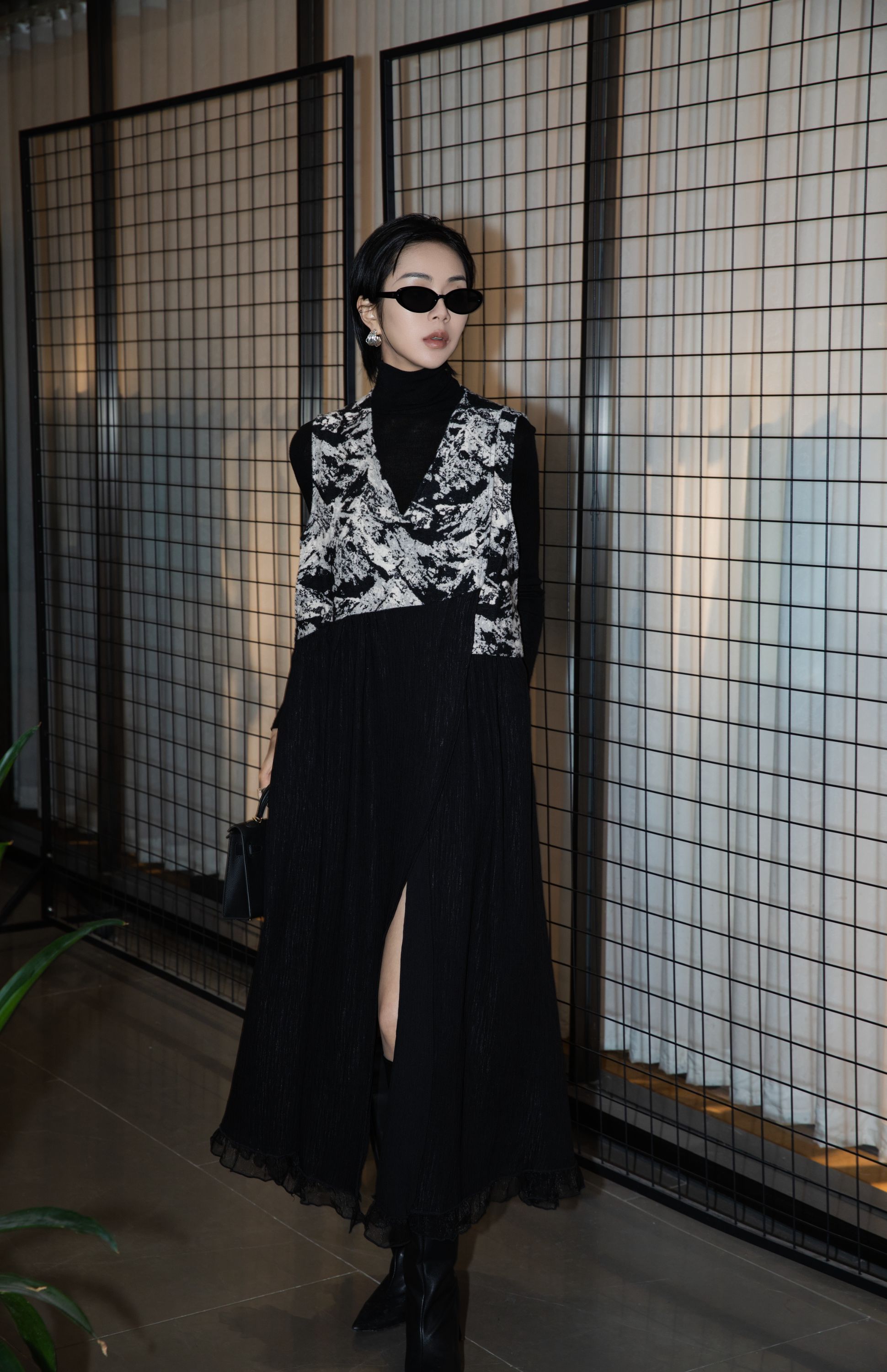 The One【山亭燕】羊毛提花桑蚕丝宽松背心连衣裙女N54U0512