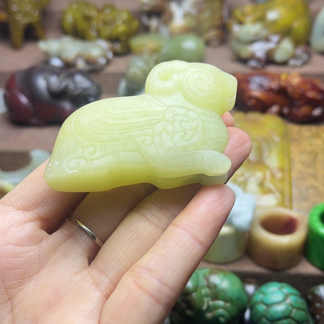 白玉菩提吊坠163。。