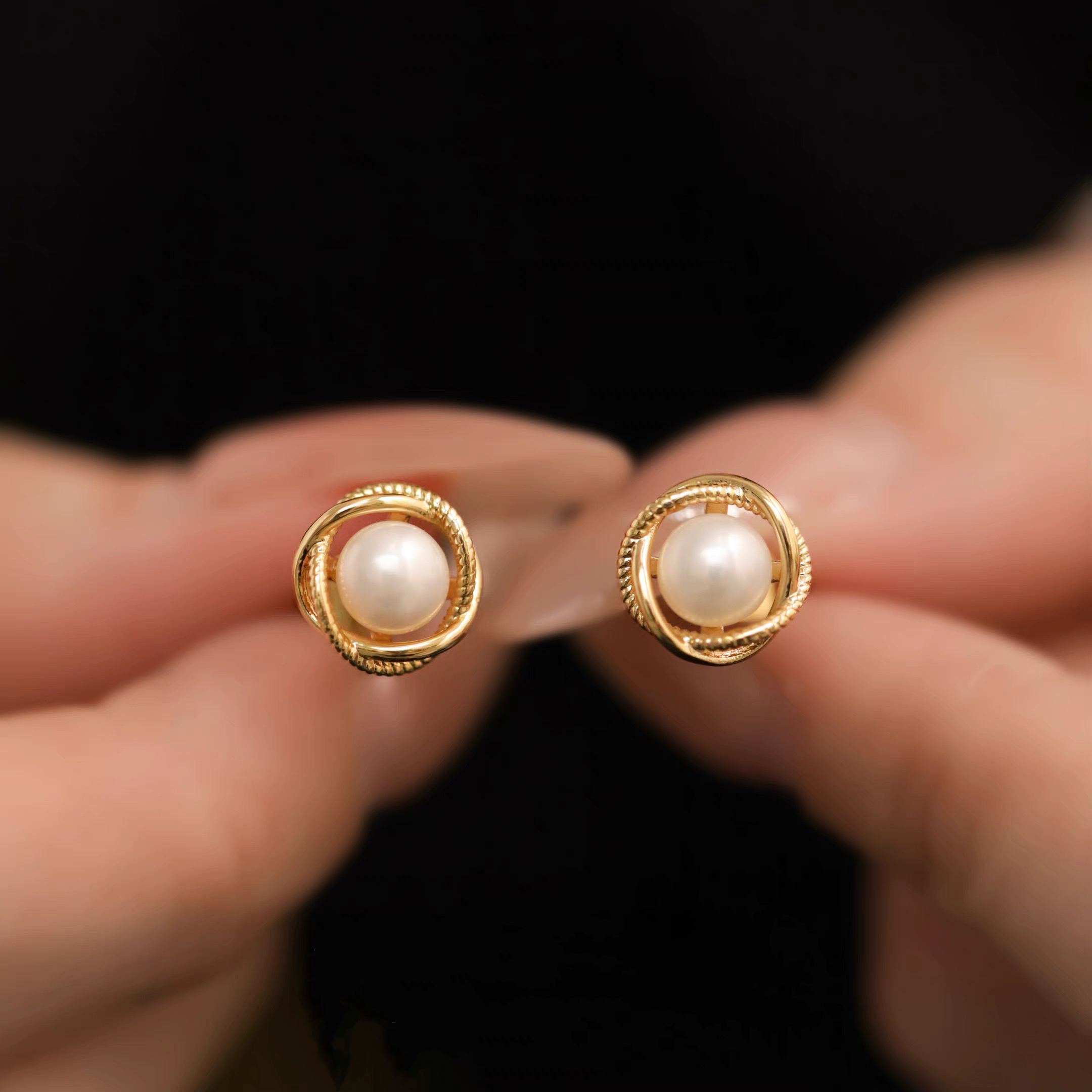 0165天然淡水珍珠耳钉时尚百搭精致小巧高级感耳环