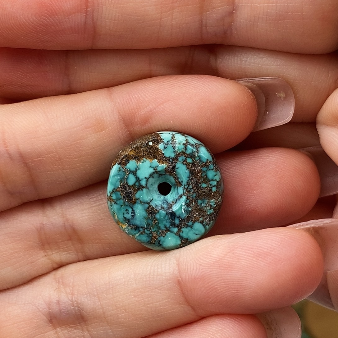 绿松石未镶嵌原矿