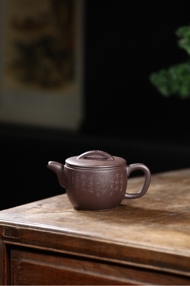 《汉瓦》200cc铁砂泥 陈美艳制 全手工紫砂壶