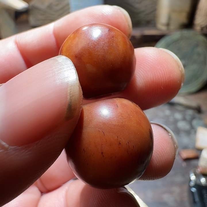 和田玉（糖玉）颈饰未镶嵌