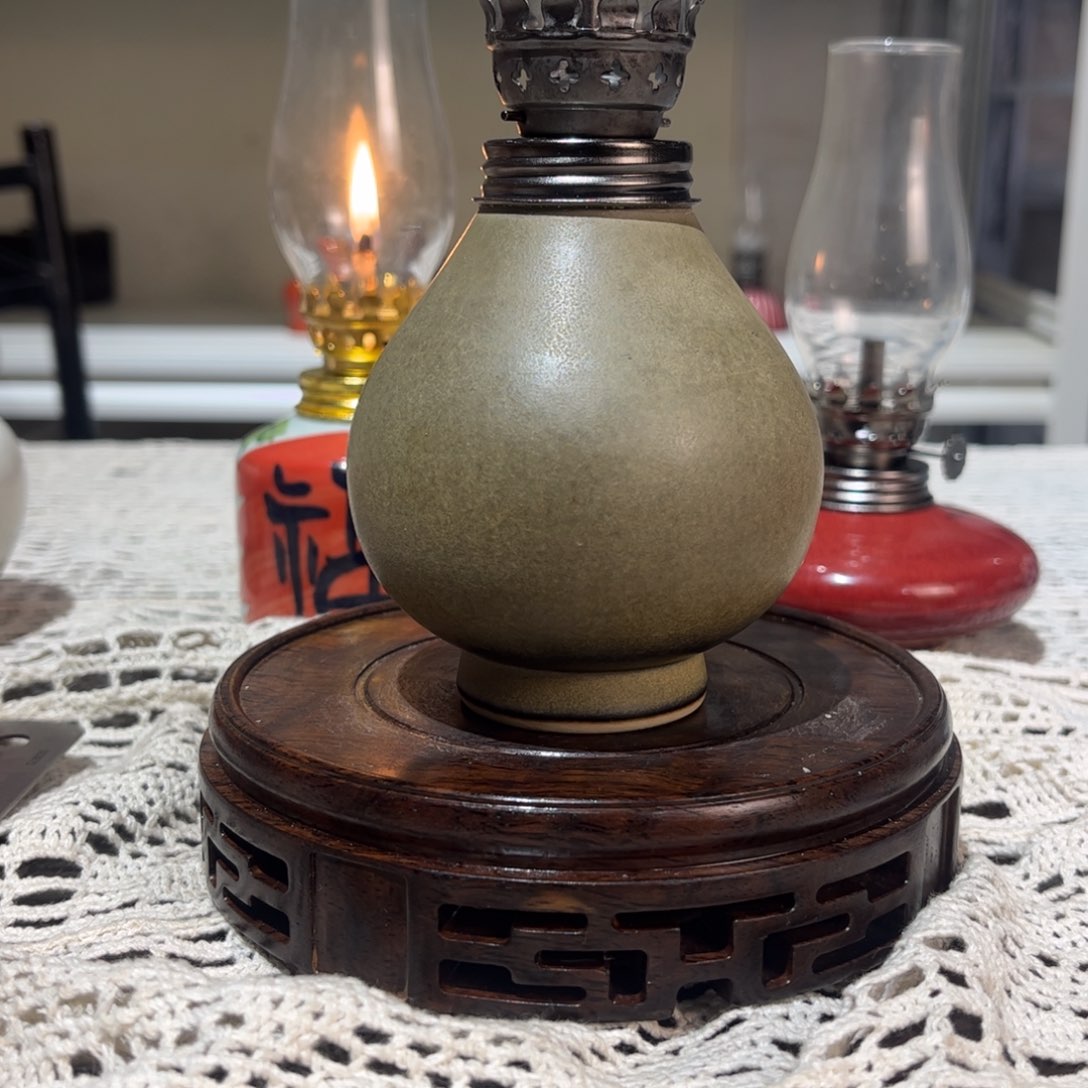 摆件景德镇陶瓷香薰灯