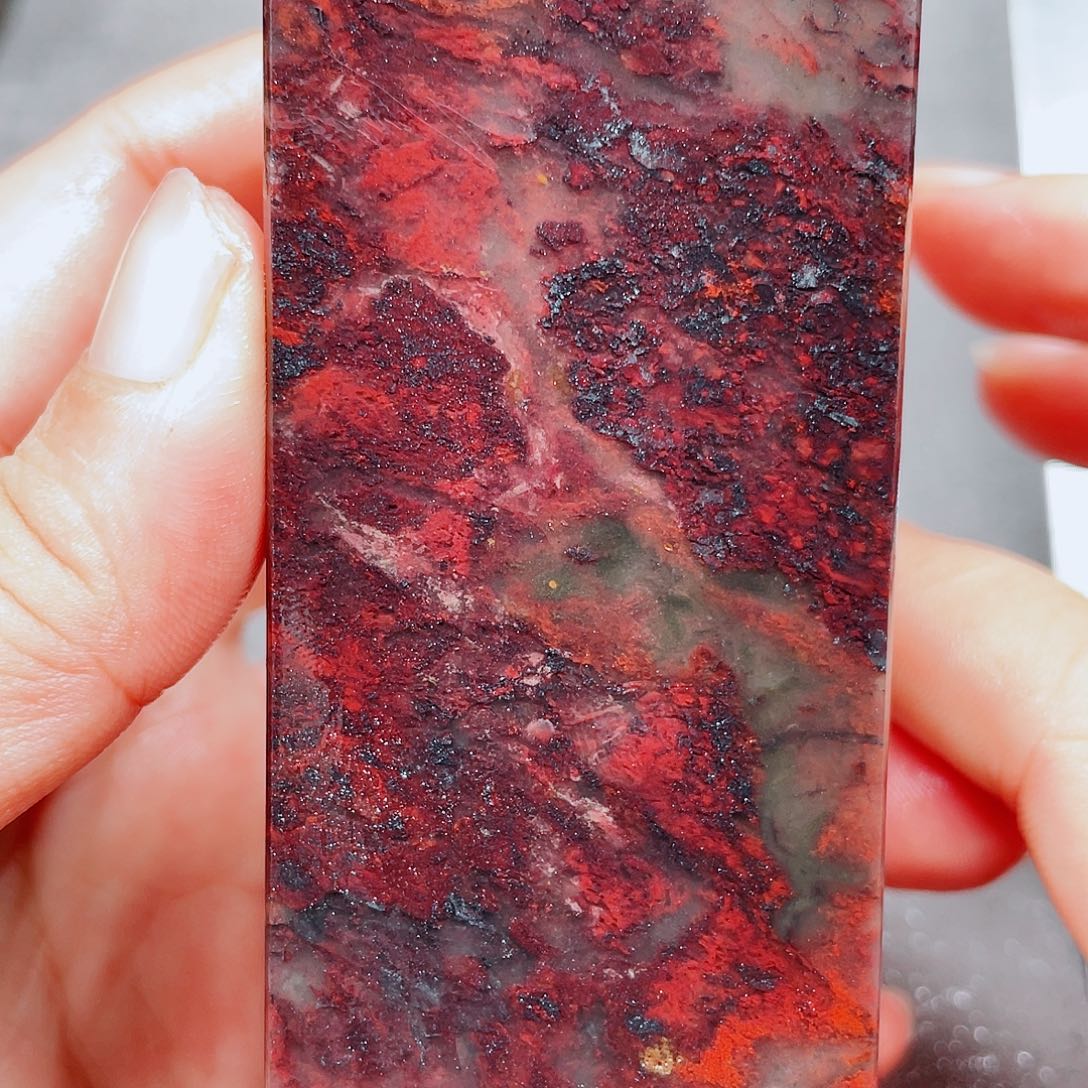 玉桂林鸡血玉印章镇尺16