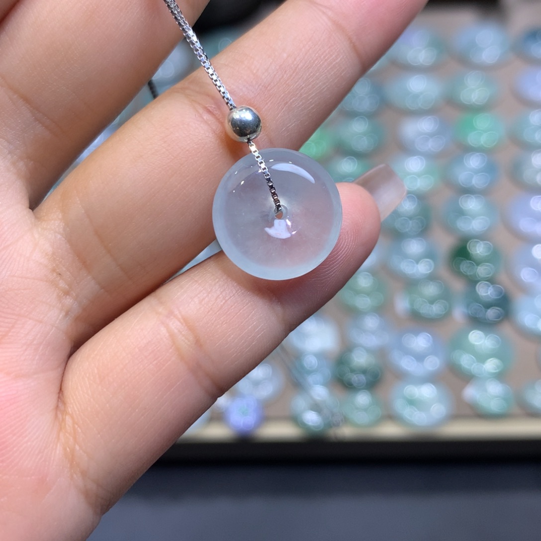 翡翠未镶嵌颈饰平安扣14.6*5.3