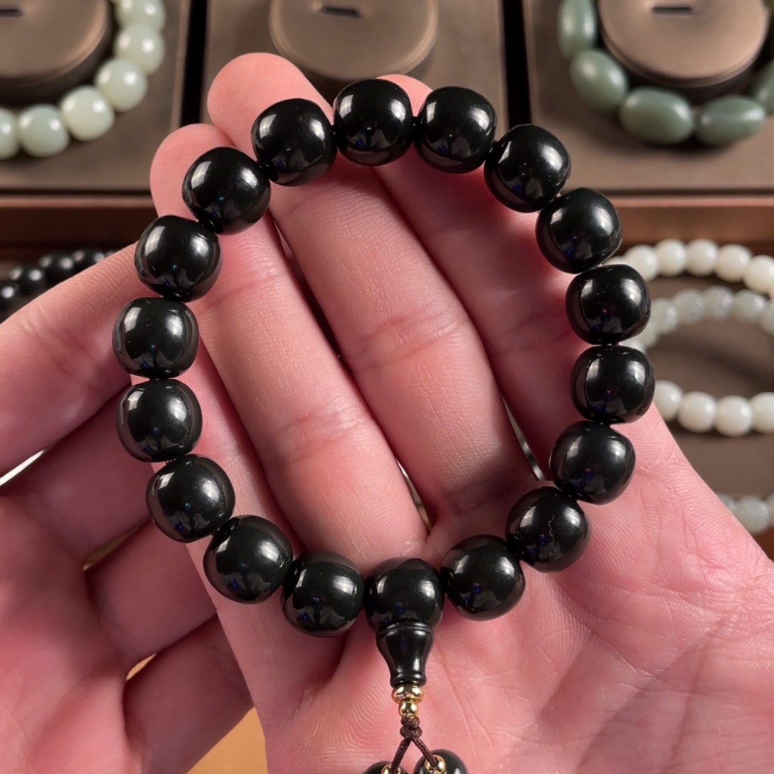 未镶嵌手串和田玉