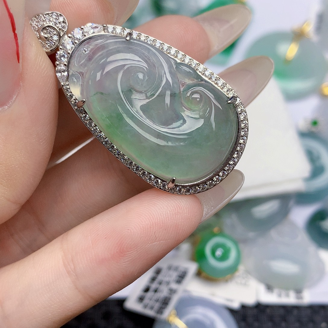 翡翠银S925镶嵌颈饰