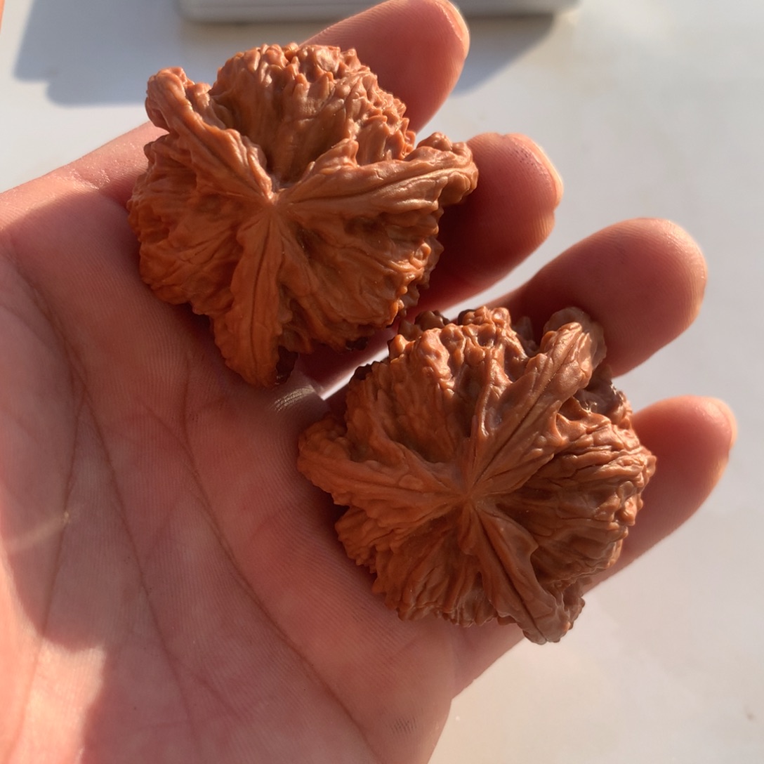 ****盖文玩核桃吊坠三棱三棱