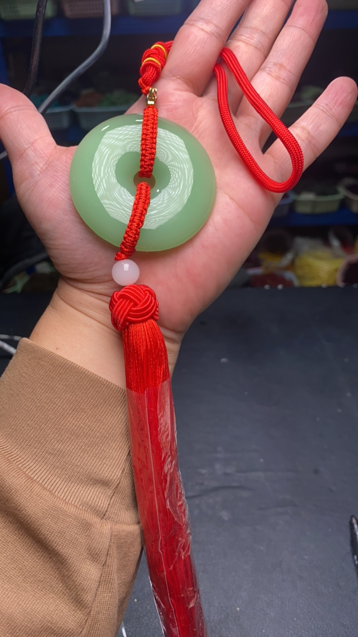 B498 鸭蛋青平安扣吊饰