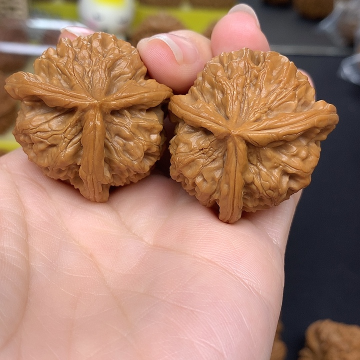 吊坠文玩核桃36三棱