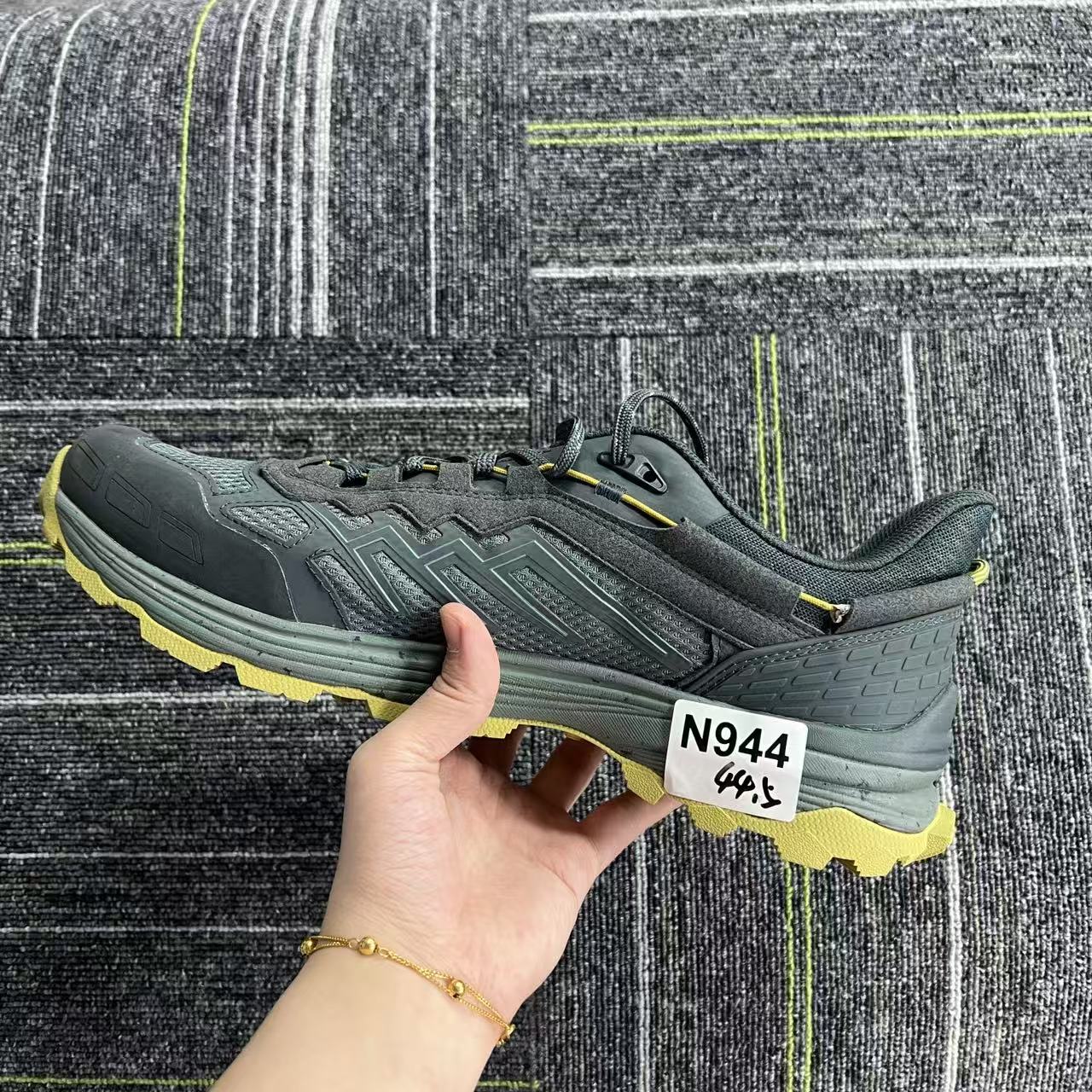 3-新款户外运动百搭网面休闲鞋 N944