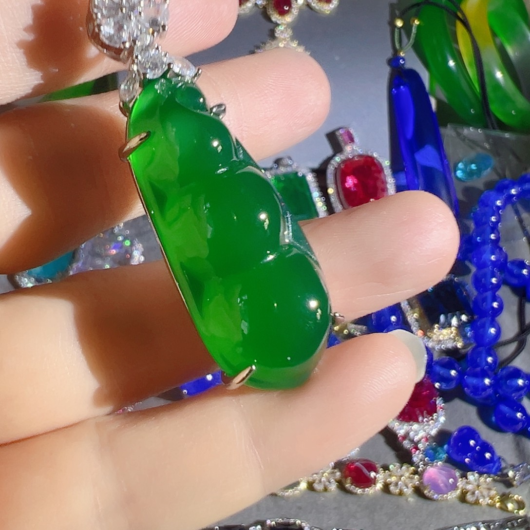 花岗石钨合金红色蓝色大宝贝