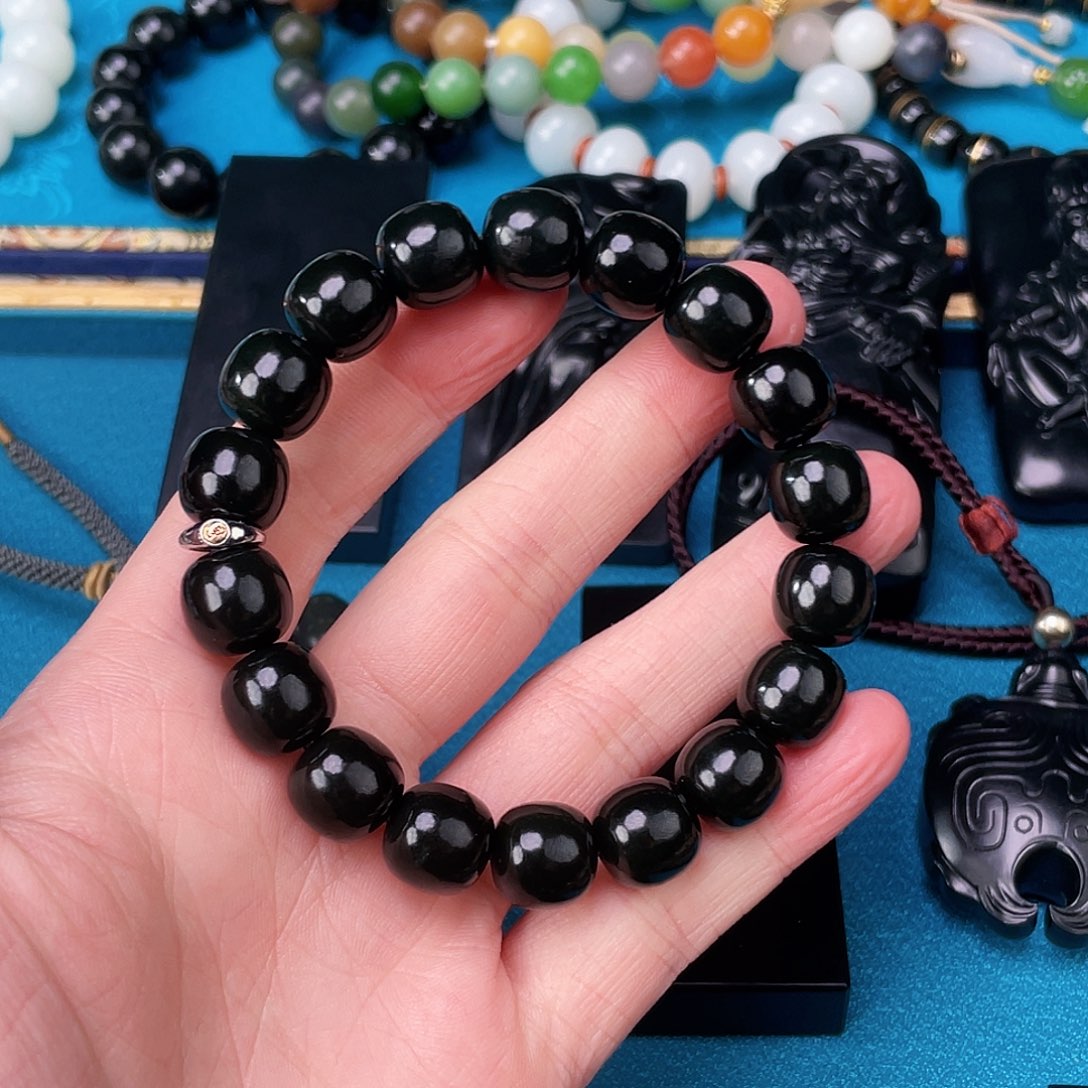 和田玉手链未镶嵌