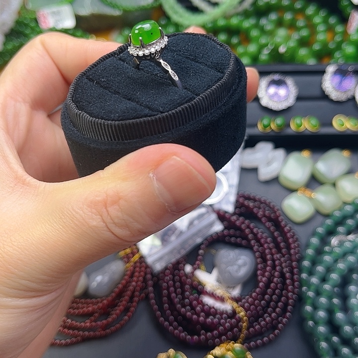 和田玉银S925镶嵌颈饰