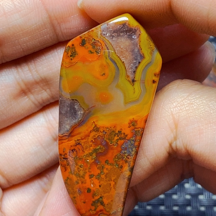 玛瑙/玉髓未镶嵌颈饰跟**疯