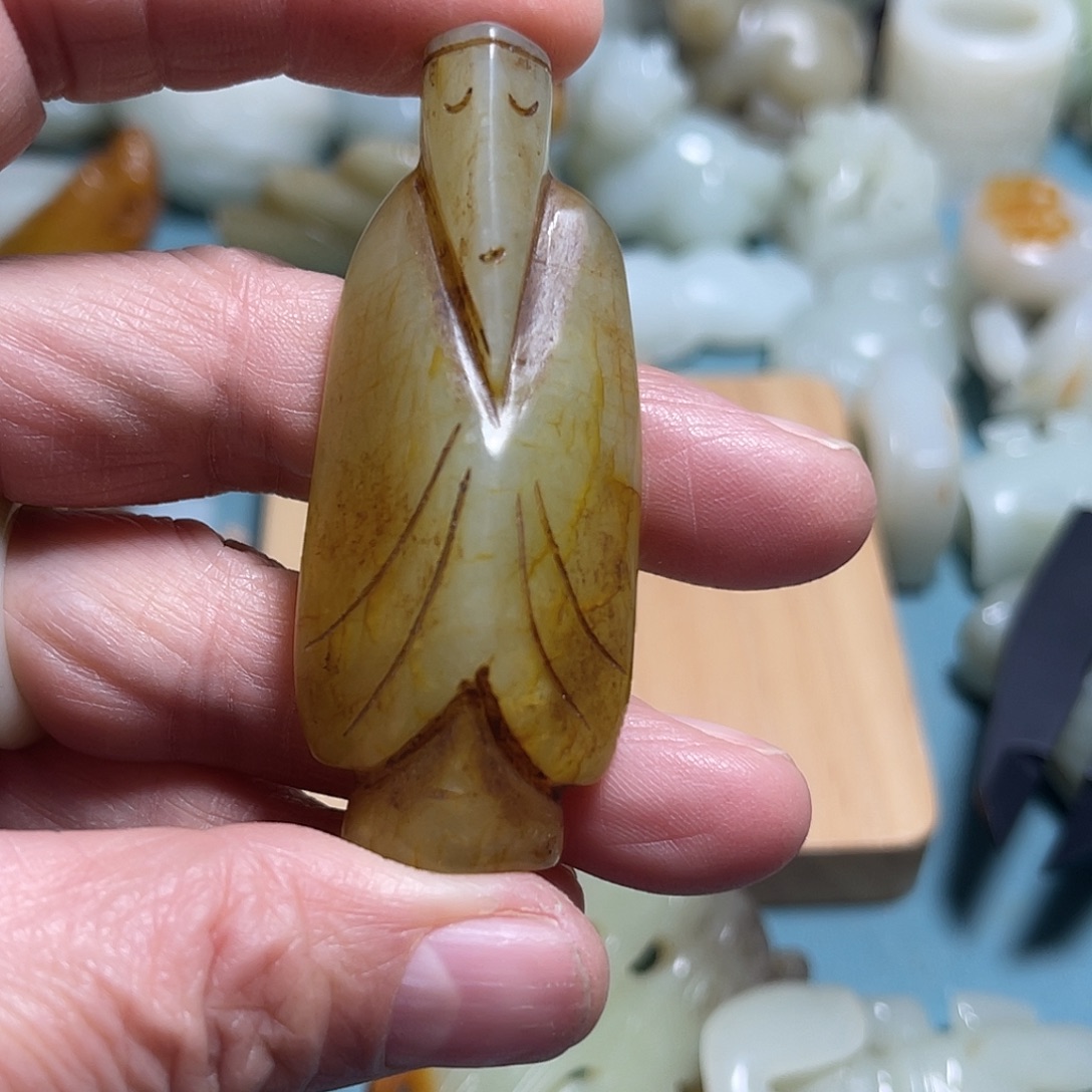 和田玉（糖玉）未镶嵌挂件