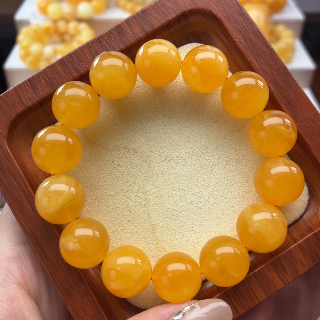 拉***仙琥珀未镶嵌裸石B018卡15+