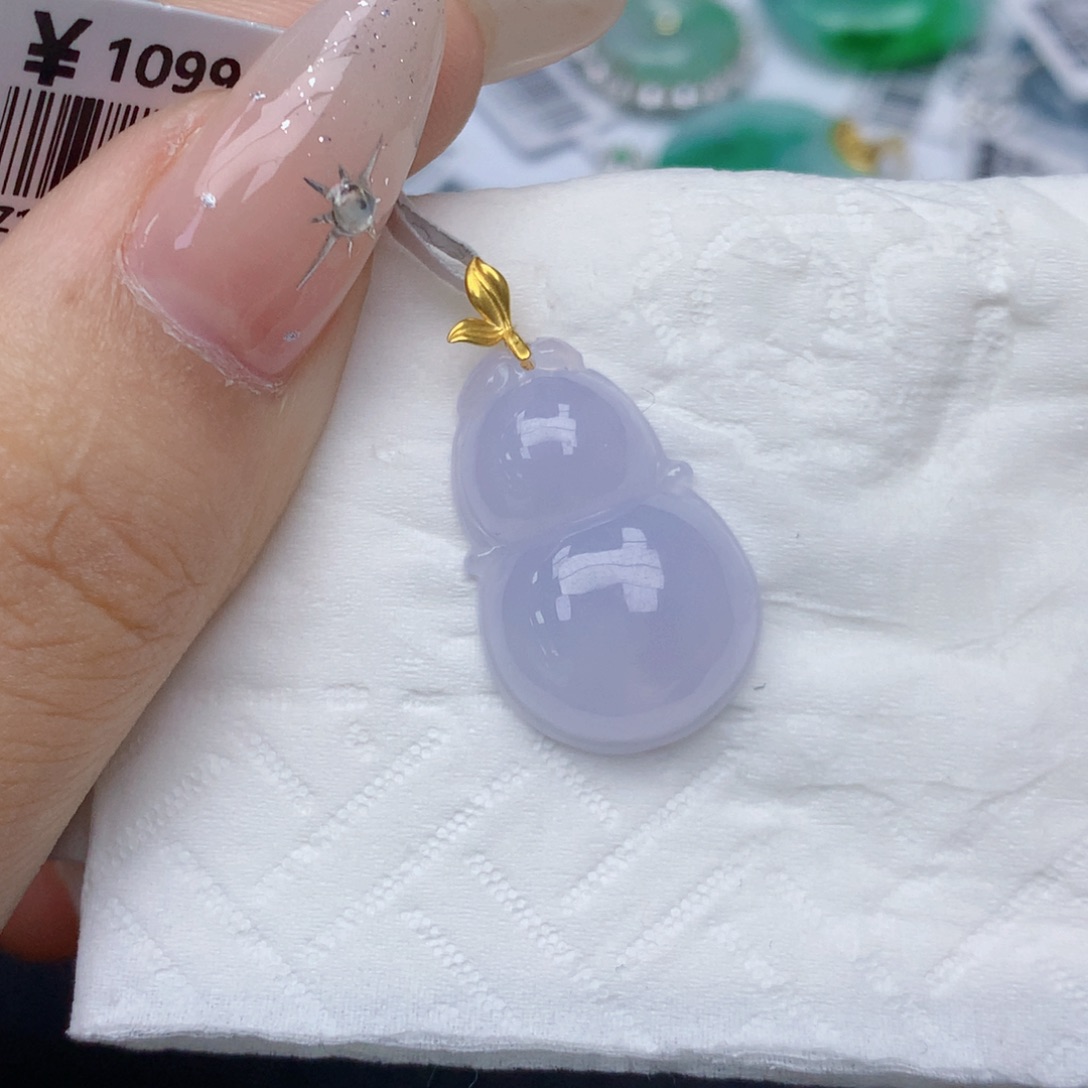 颈饰18K金镶嵌翡翠