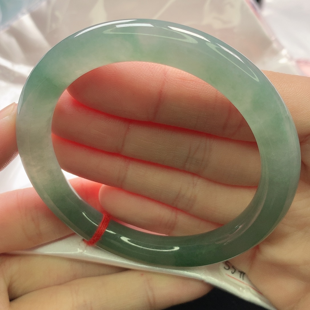 石***头翡翠未镶嵌手镯缅甸55