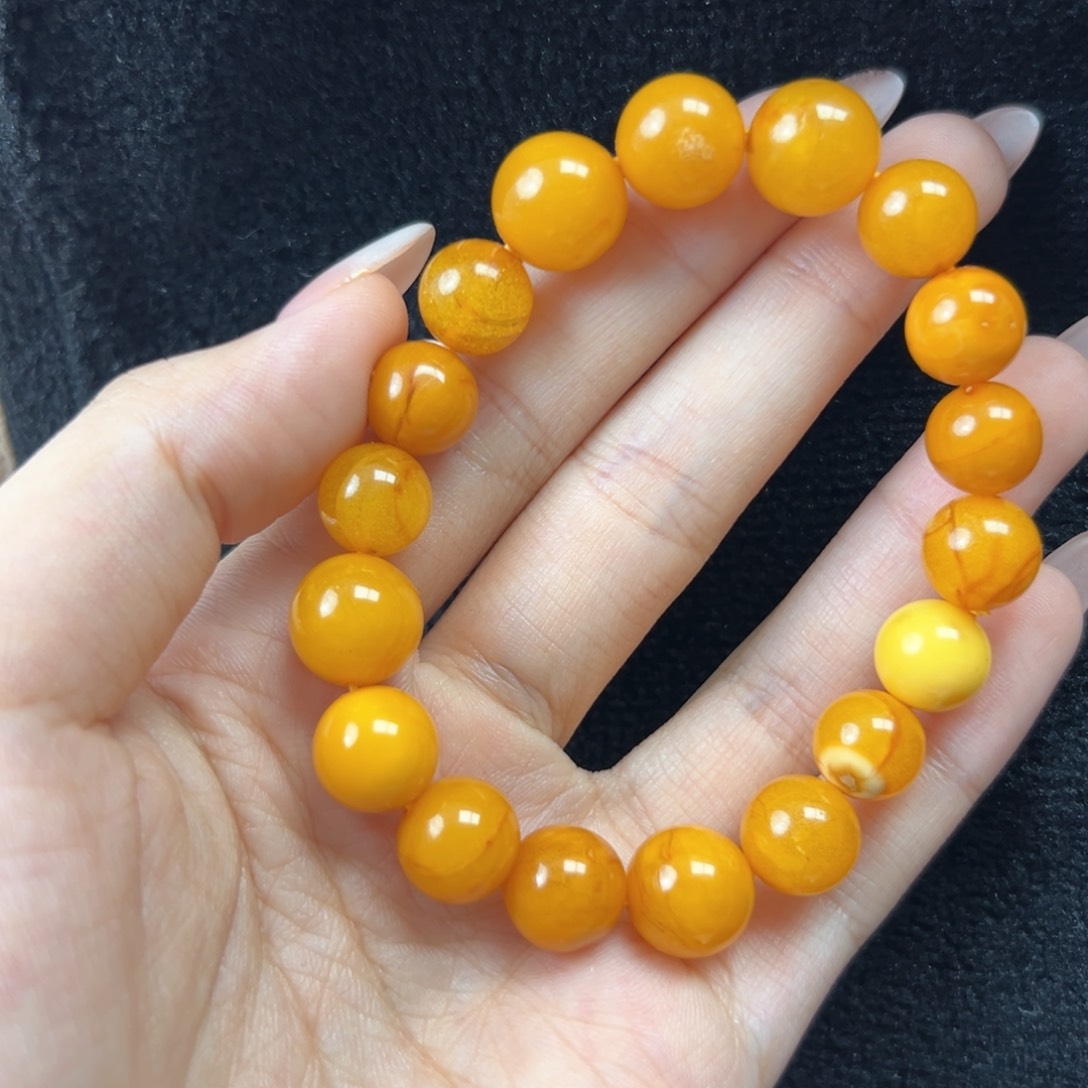 未镶嵌琥珀珠宝奇石