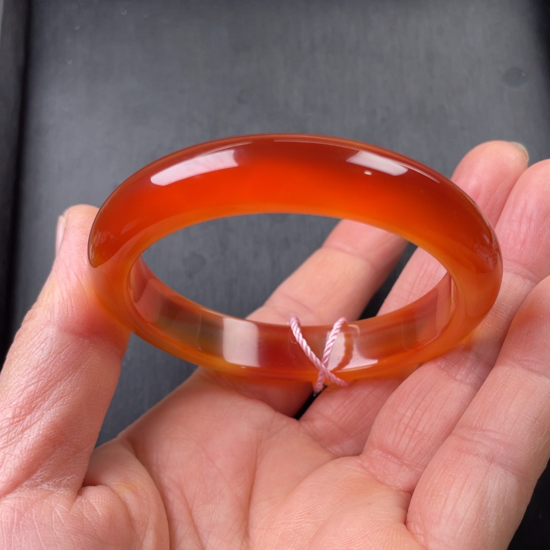 玛瑙/玉髓手镯未镶嵌52圈口