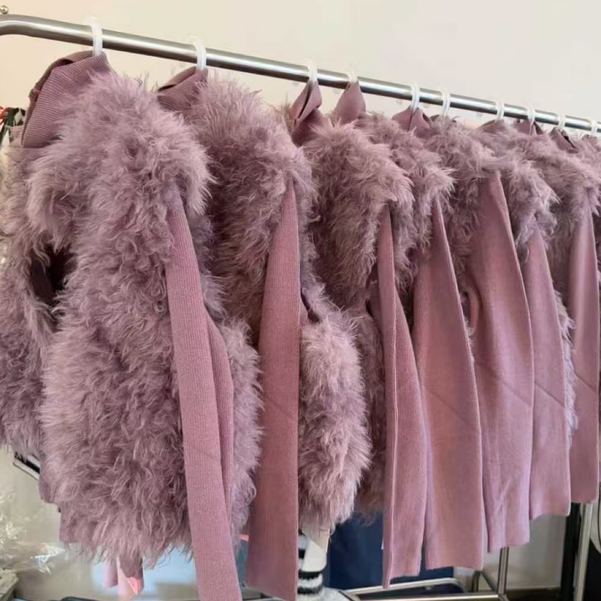 橙路【 紫萝藤花】 毛毛马甲两件套