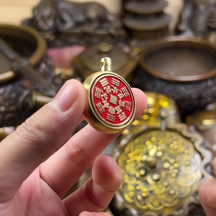 精美铜器，点击下单