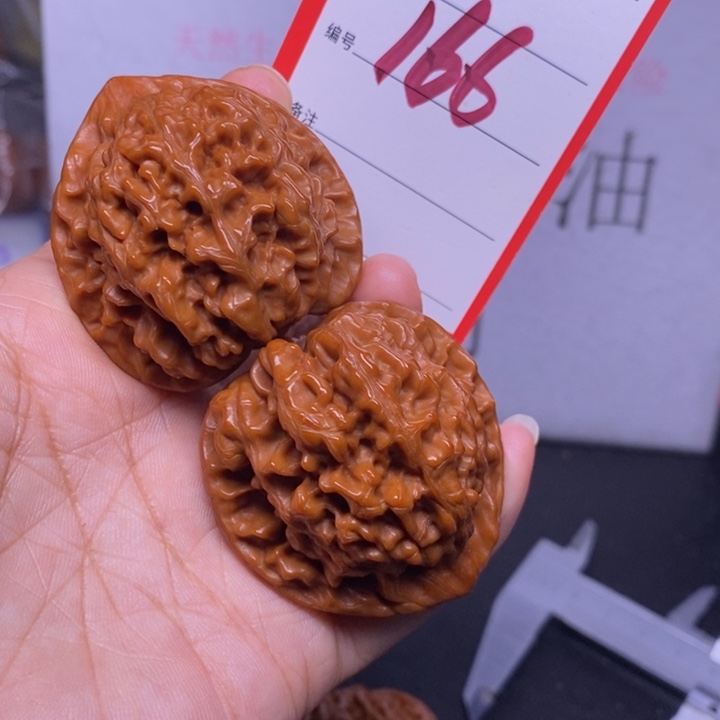 文玩核桃把件166，44官帽