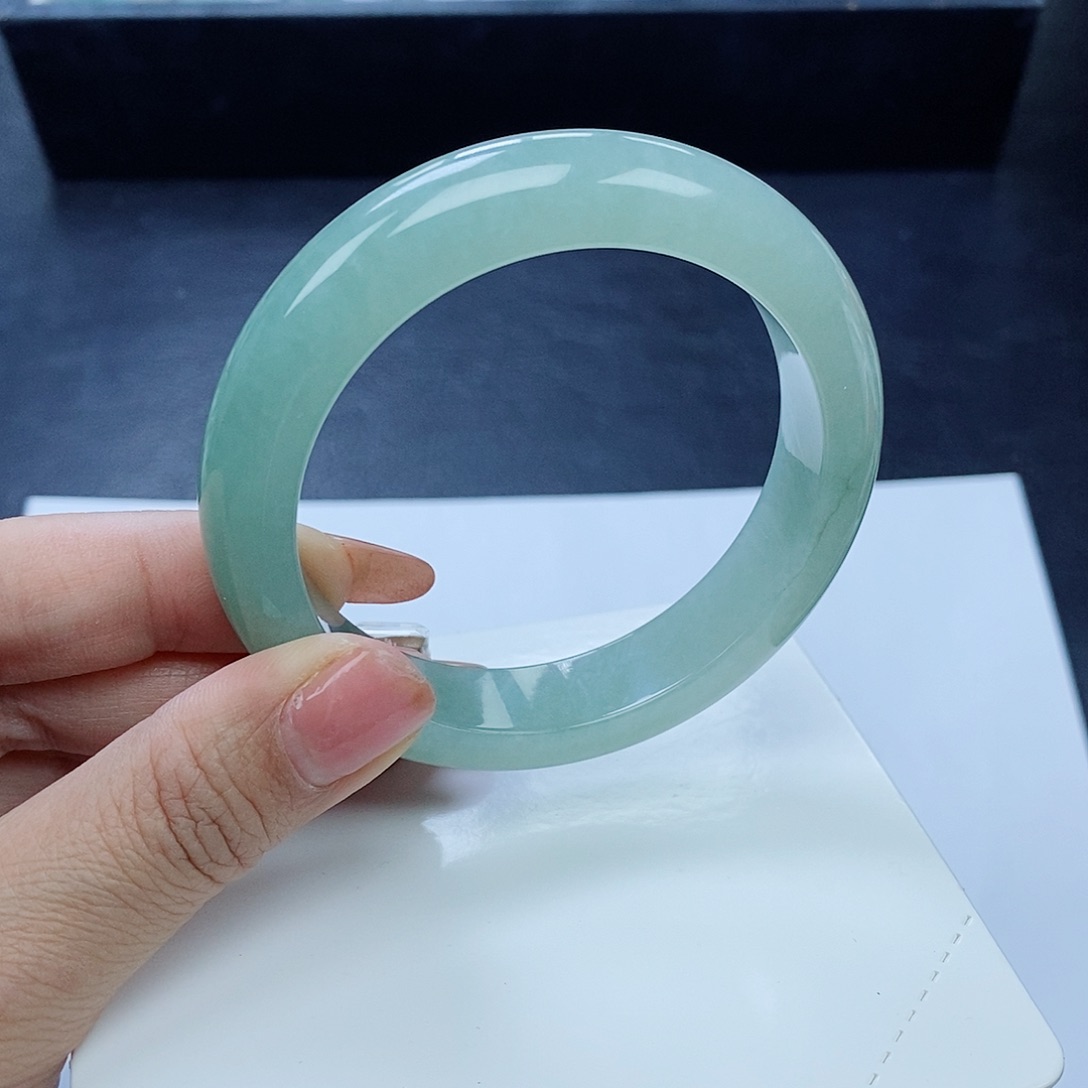 翡翠手镯未镶嵌55.2圈口