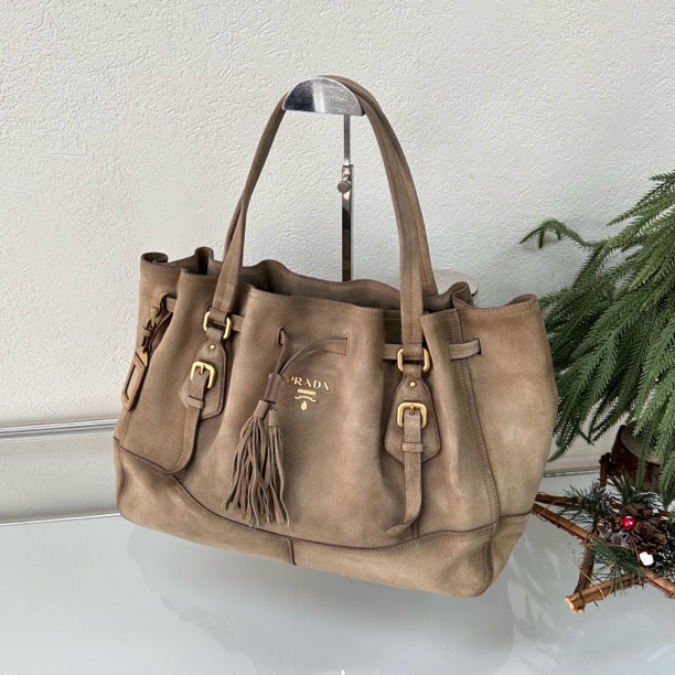 95新 Prada/普拉达 棕色麂皮流苏托特中号单肩包底长40123823中古