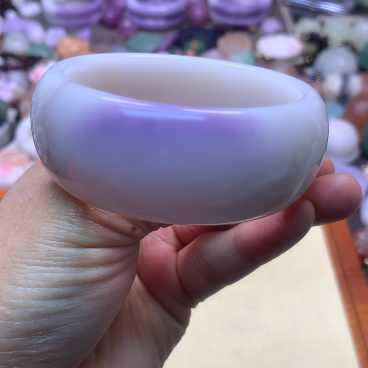 石英岩玉未镶嵌紫手镯60