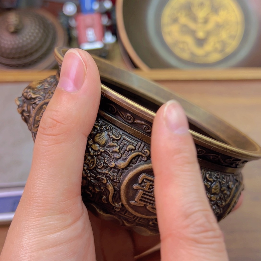 原矿风磨铜金蟾聚宝盆