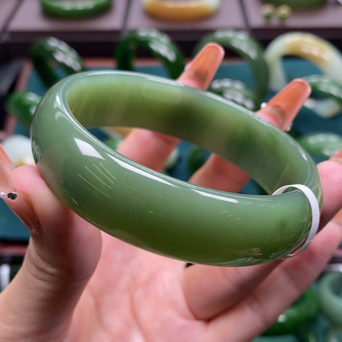 和田玉（碧玉）未镶嵌手镯5960