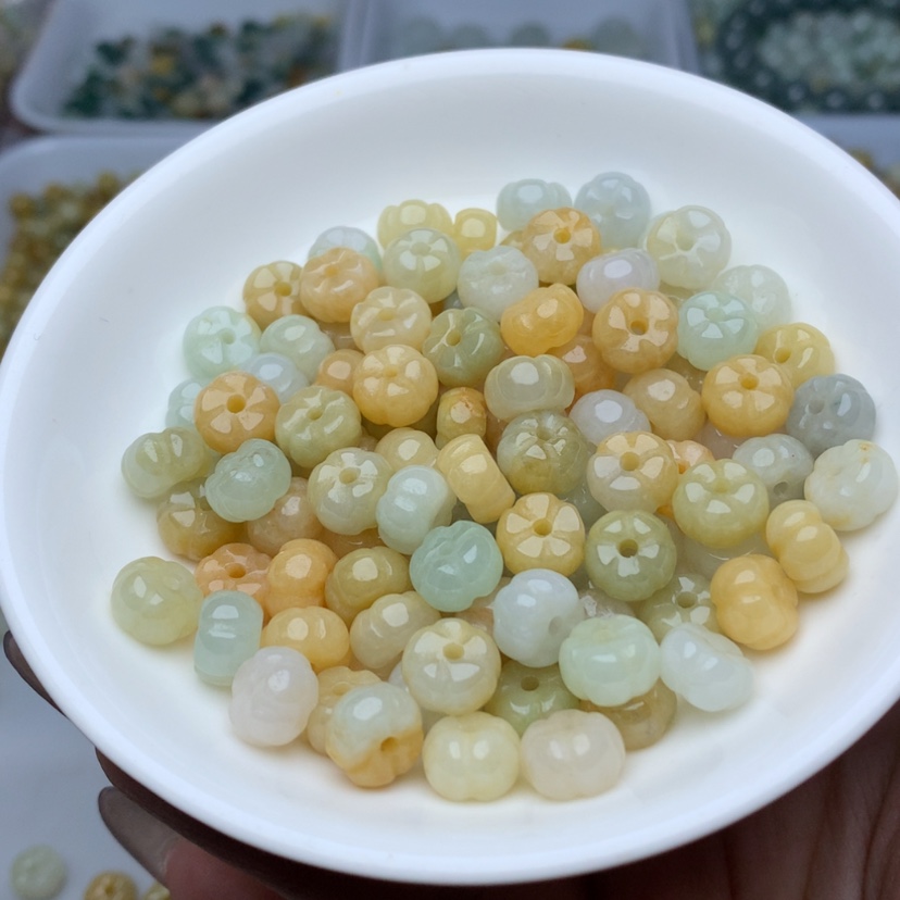 【闪购商品】翡翠手链未镶嵌卡5.6乘8.7冰多宝南瓜25颗