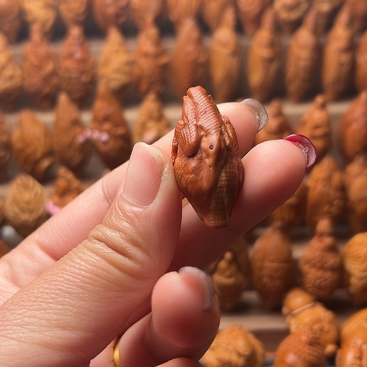 橄榄核吊坠橄榄核