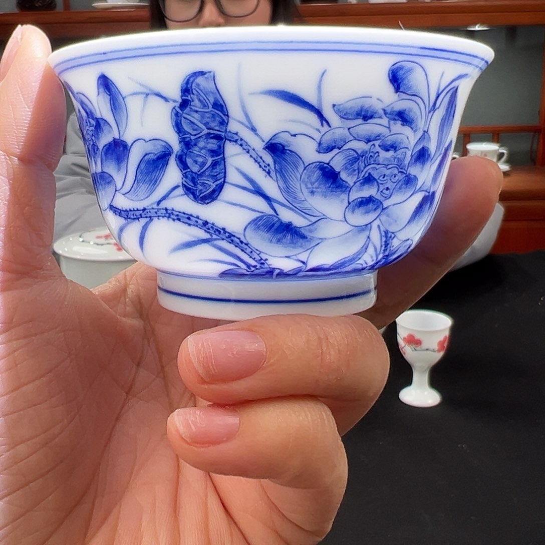 柴窑青花荷韵容得杯