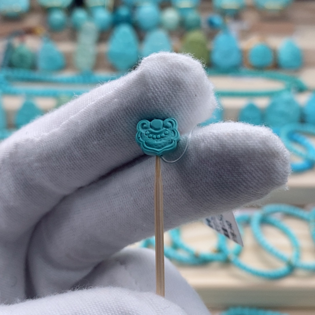 绿松石珠宝奇石未镶嵌