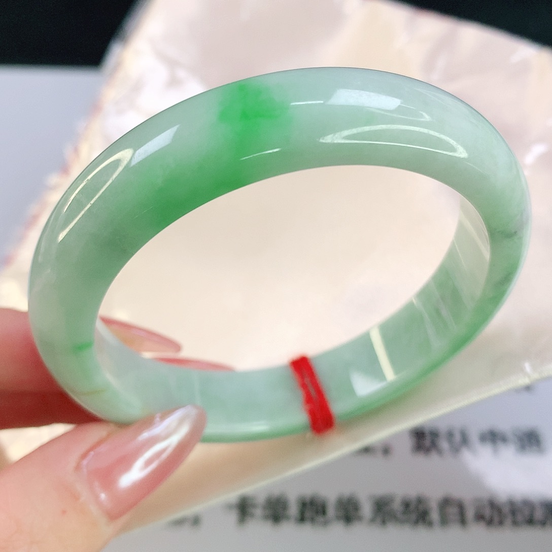 翡翠未镶嵌手镯216翡翠