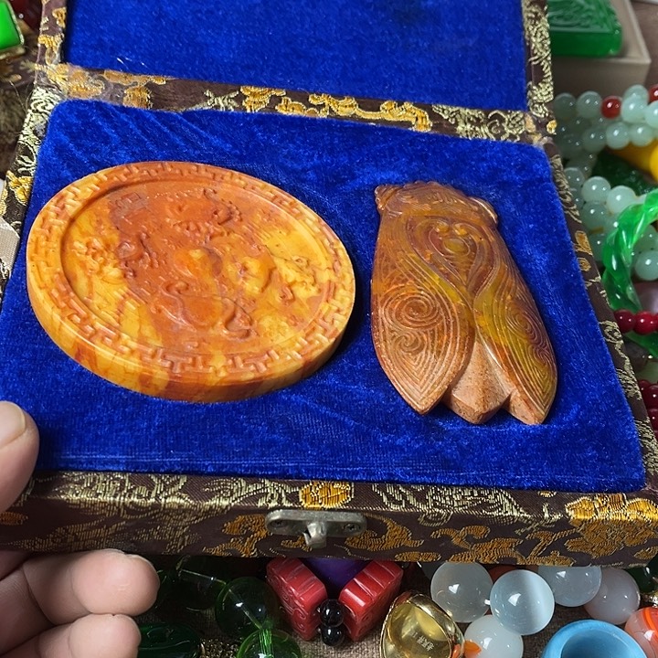 瓷片比德居此德居