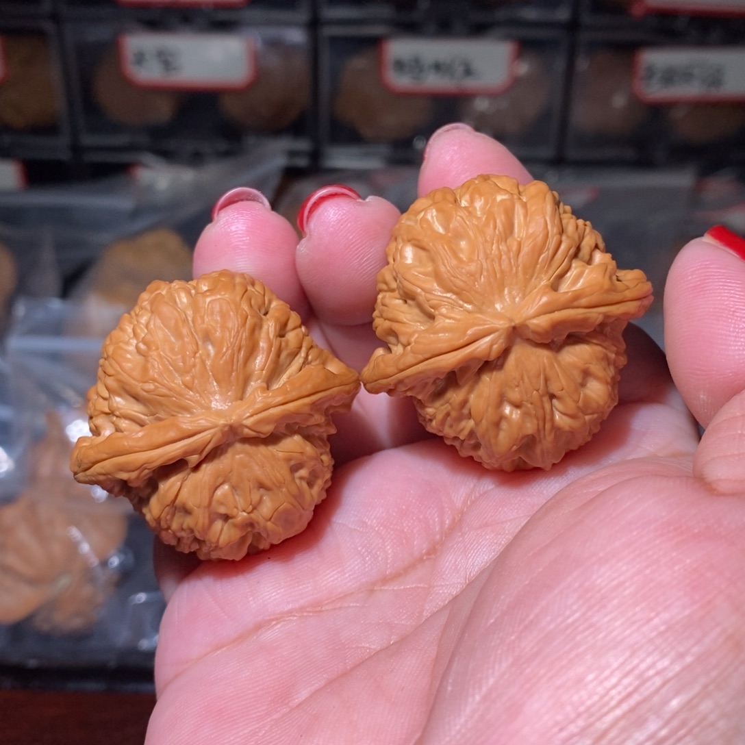 把件文玩核桃39精品球白